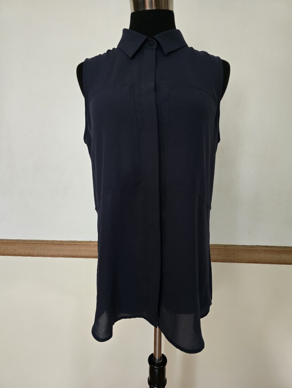 Theory Semi-Sheer "Yarine" Blouse Medium - Picture 5 of 10